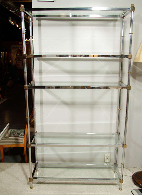 Etagere aus Messing und Chrom, Mitte des Jahrhunderts  (Französisch) im Angebot